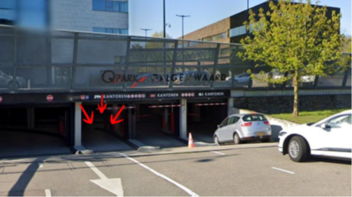 Parkeergarage ingang