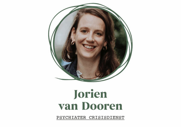 Foto van spreker Jorien van Dooren tijdens medTzorg congres Uit de war