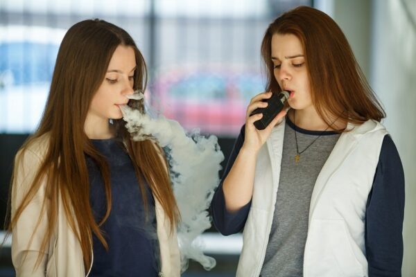 Artsen slaan alarm - vapen onder jongeren