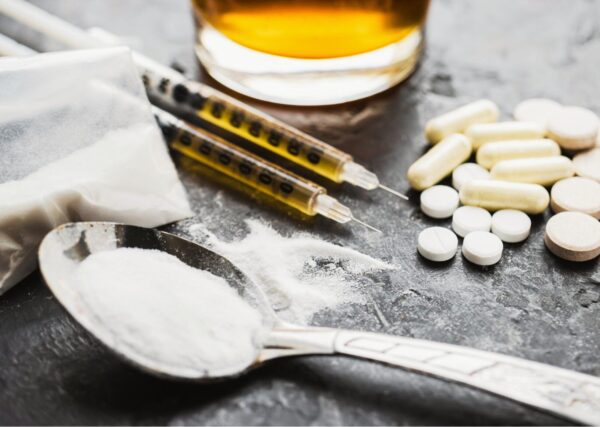 Afbeelding van verschillende soorten drugs die toxidromen kunnen veroorzaken