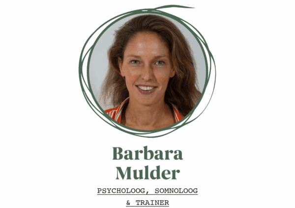 Foto van spreker Barbara Mulder tijdens medTzorg congres Uit de war