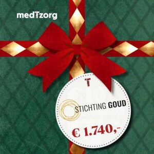 Afbeelding van bord met bedrag dat voor Stichting Goud is opgehaald met waardebon